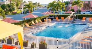 St. Pete Beach Suites, St Pete Beach