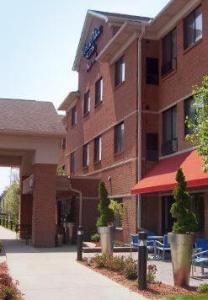 TownePlace Suites Detroit Warren, Warren