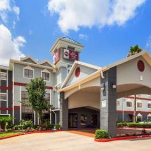 Best Western Plus Northwest Inn & Suites