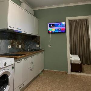 Eiza Apartments