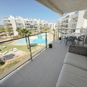 Marina Real 86 by homeprive