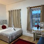 Tower Bridge Roomzzzz BnB