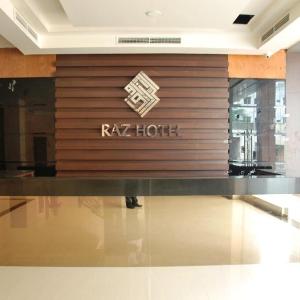 Raz Hotel & Convention Medan