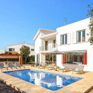 Villa Julianne by Villa Plus