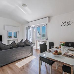 Matta Apartment 400m From The Lake - Happy Rentals