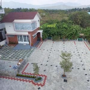 Shaiva Urban Retreat