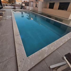 Seaview Luxury Apartment