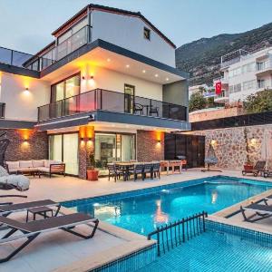 Kalkan 4 Bedroom Villa