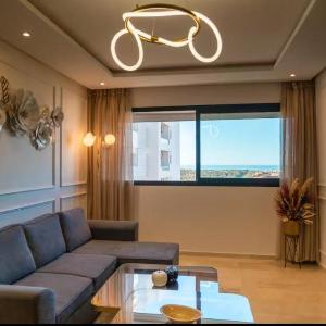 2BR Prestigia Hay Riad 13 mintues city center with swimming pool