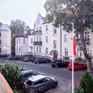 Elegant Victus Apartments in Sopot Close to the Beach by Noclegi Renters