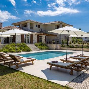 Beautiful Stone Villa Murine Istria