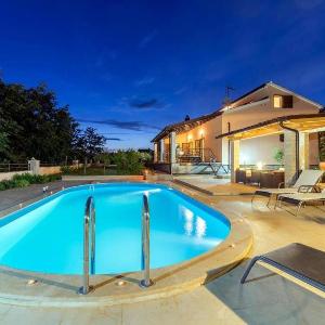 Villa Lucy