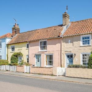 Seahorse Cottage Aldeburgh - sleeps 4 - Adult only property - Managed by Aldeburgh Coastal Cottages