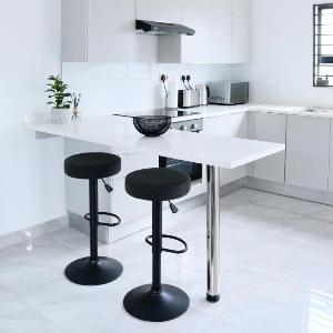 ThreeOn10 - Modern Luxury Apartment