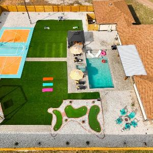 PrivatePoolPickleballGolfSleeps205Min2Main