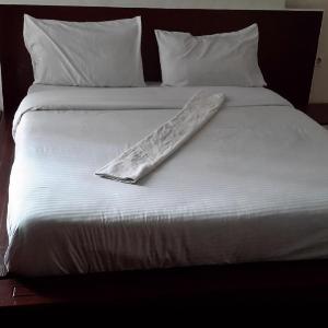 Abush Guest House