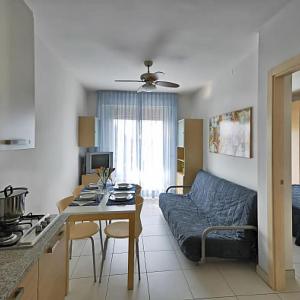 Modern flat with balcony in a residence in Caorle