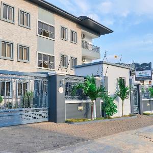 Royal View Apartment