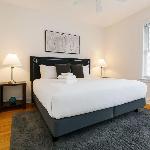 Roomy 3BR Apartment near Beach - Lunt 33-2N