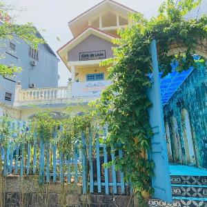 Van Villa & Homestay