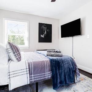 Cozy Studio Retreat in the Heart of the Highlands
