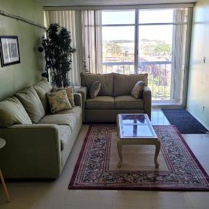 Apartment near airport Donki and GPO