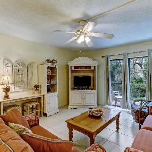 2063 Beachwood Lovely 2 bedroom 2 bath Beach Wood villa is located in Amelia Island Plantation Resort