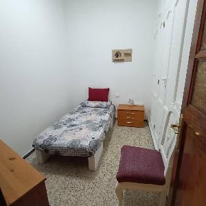 Cozy Guest Room Near Las Canteras Beach in Las Palmas