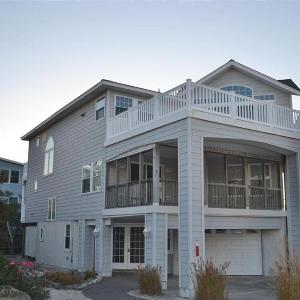 Single Family Ocean Block Wifi Washer And Dryer Second 2Nd Home From The Ocean! 2Nd From Ocean Contemporary Ship Bottom Home 14010