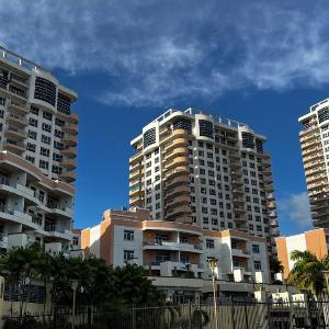 2-bedroom One Woodbrook Place Apartment!