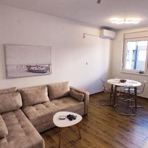 Miracle Apartment