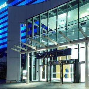 Hotels near Eventim Apollo - Novotel London West