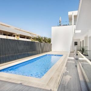 Sunny Apartments