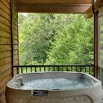 Makin Memories by Venture Smoky Mountains Gatlinburg Tennessee