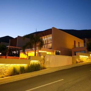 Luxurious Villa - 5 Bedroom at Green Coast