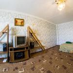 Apartment na Irtyshskoy Naberezhnoy 33 