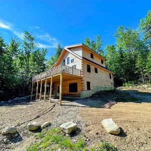 73R 73R Brand new log home on quiet side