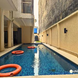 Chic apart with parking near the airport