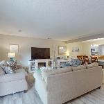 507 Queens Grant