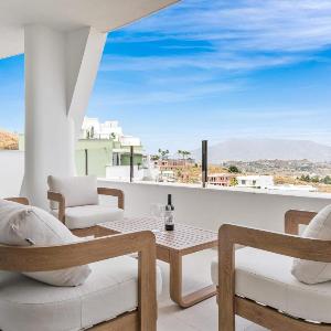 ViVi Homes - Casa la Perla - terrace - gym - pool