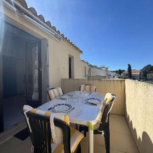 Appartement La Pinède avec Terrasse clim et parking - GN320-124