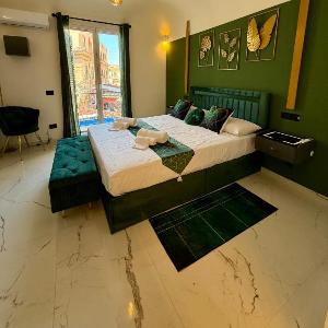 Ballaro's View Luxury Suite dentro il Mercato di Ballaro
