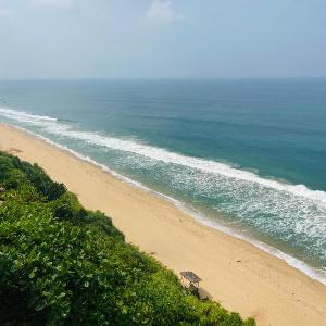 Peak Paradise Resort