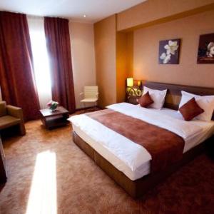 Top Rooms Aparthotel