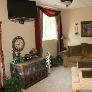 Monroe Street Suites