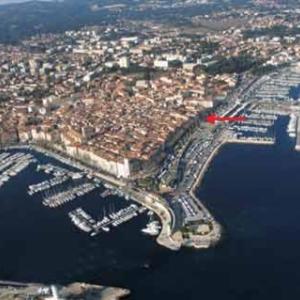 Joli appartement climatisé bord de mer emplacement idéal