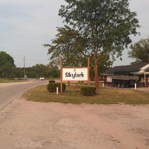 Skylark Motel by OYO