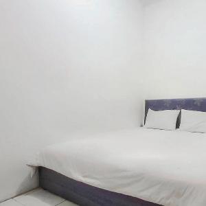 AYOO STAY Near Bandara Ahmad Yani RedPartner