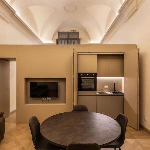 Design Suite in Historical Palace