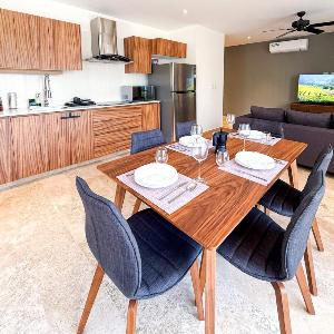 2BD with private Balcony & Jacuzzi Aldea Zama View